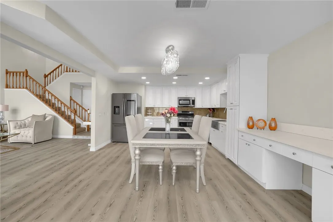 3658 Ivory Lane