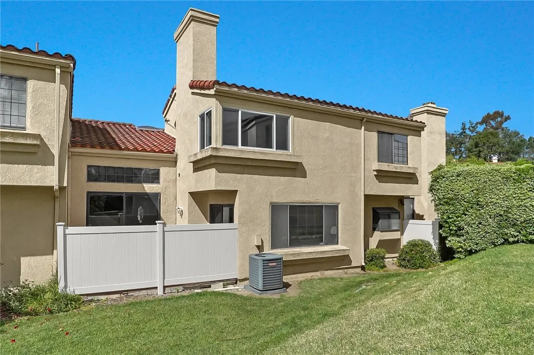 3658 Ivory Lane