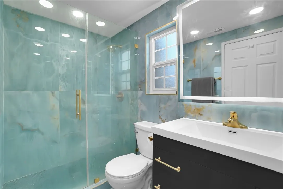 3658 Ivory Lane