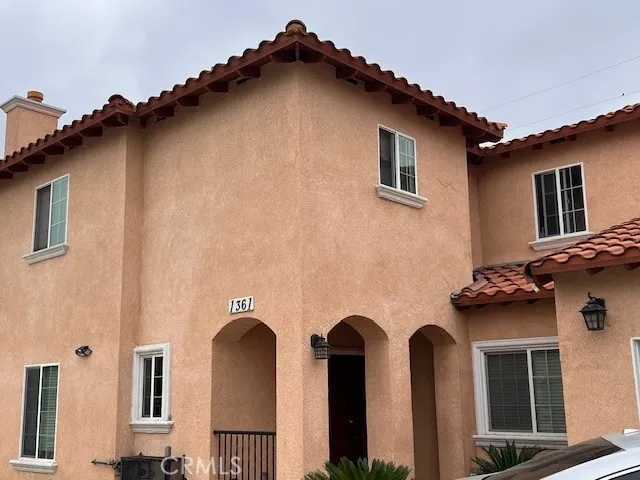 1363 Buena Vista Avenue