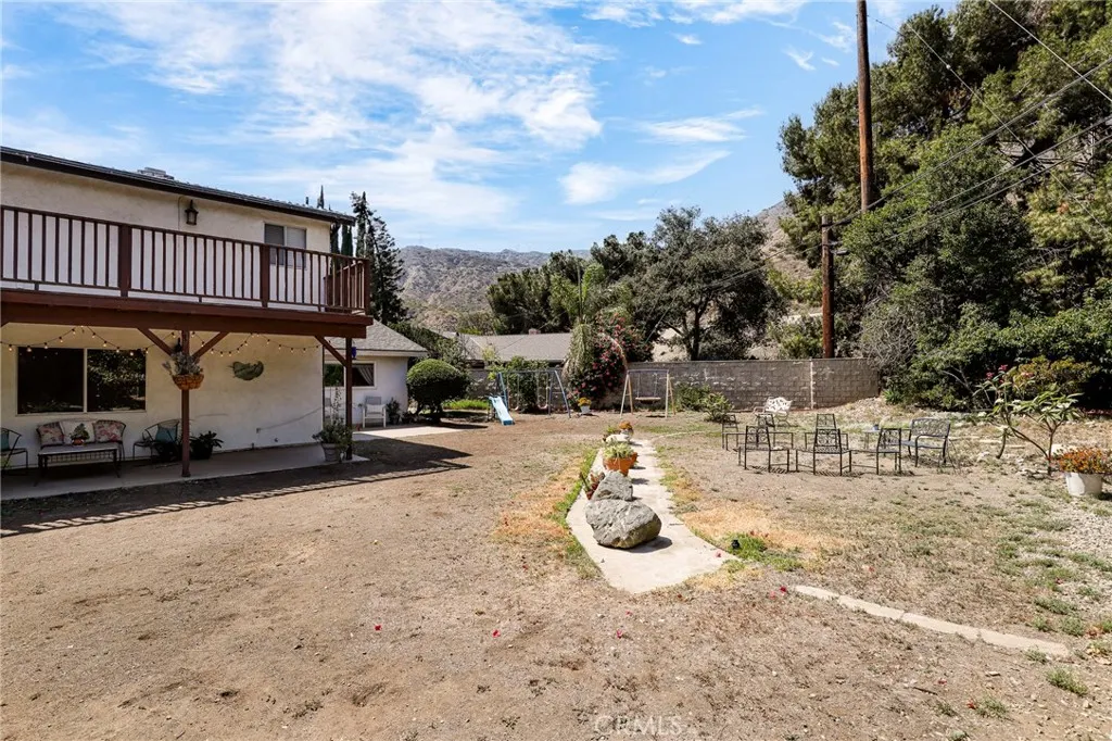3557 Brookridge Road