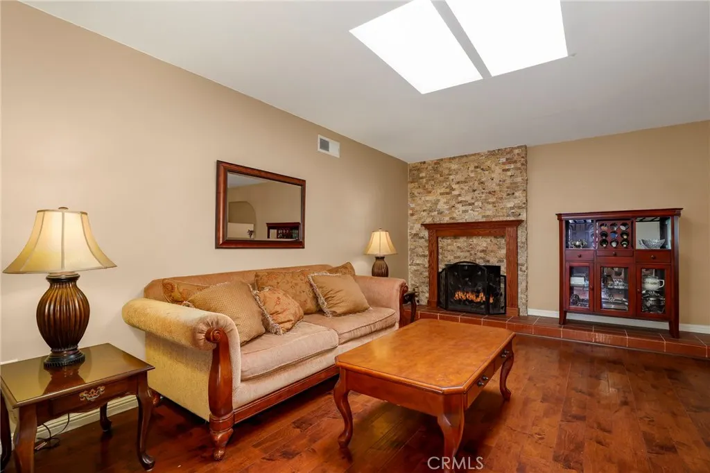 3557 Brookridge Road
