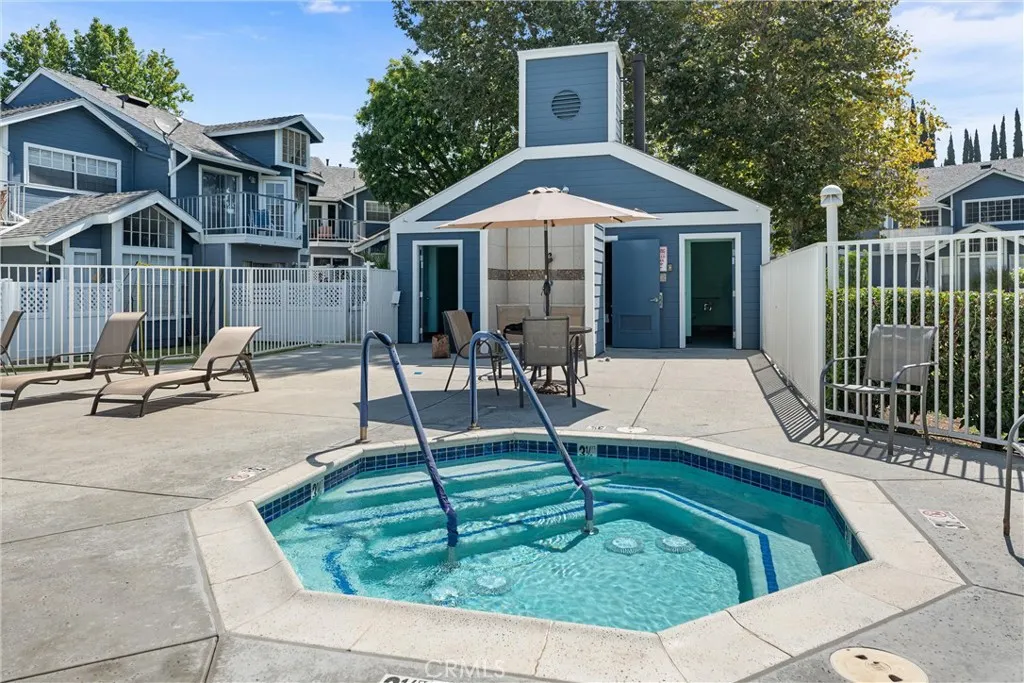 140 N Glendora Avenue
