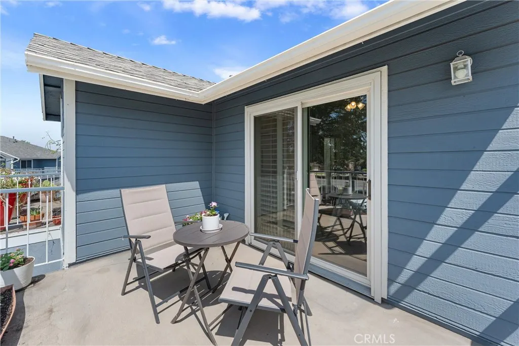 140 N Glendora Avenue