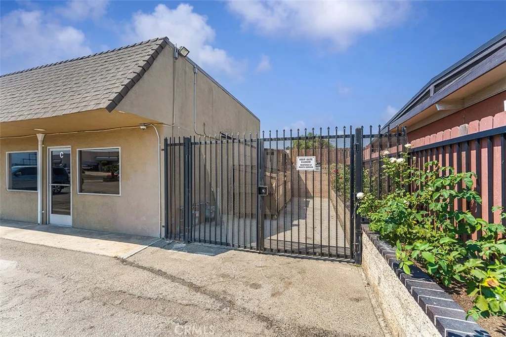 2319 Durfee Avenue