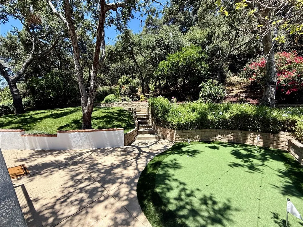 1979 Fernridge Drive