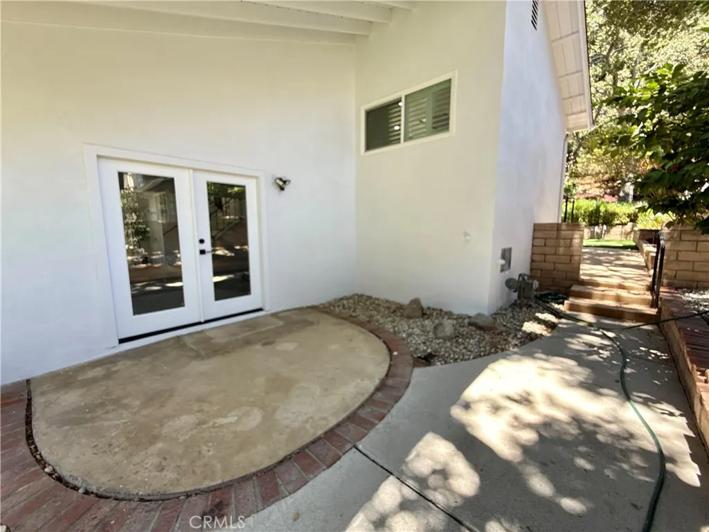 1979 Fernridge Drive