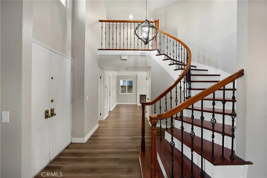 1 Country Wood Drive