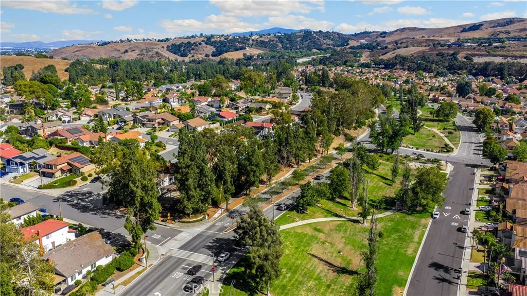 1 Country Wood Drive