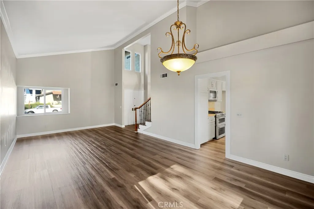 1 Country Wood Drive