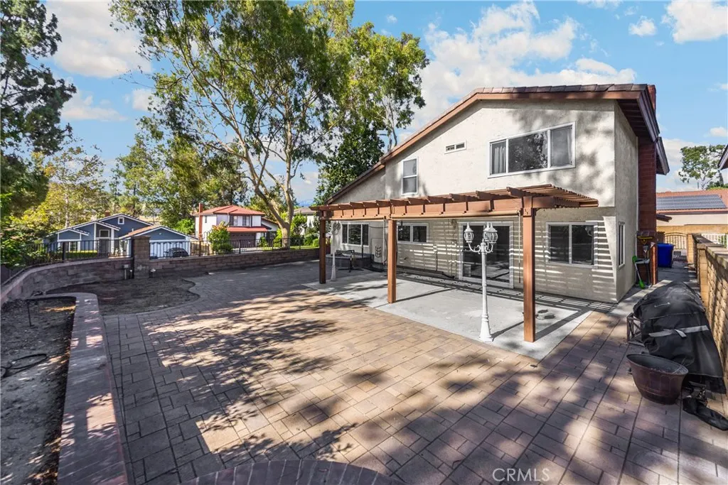 1 Country Wood Drive