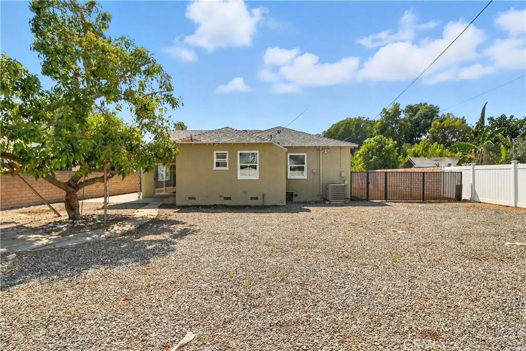 1014 S Susanna Avenue