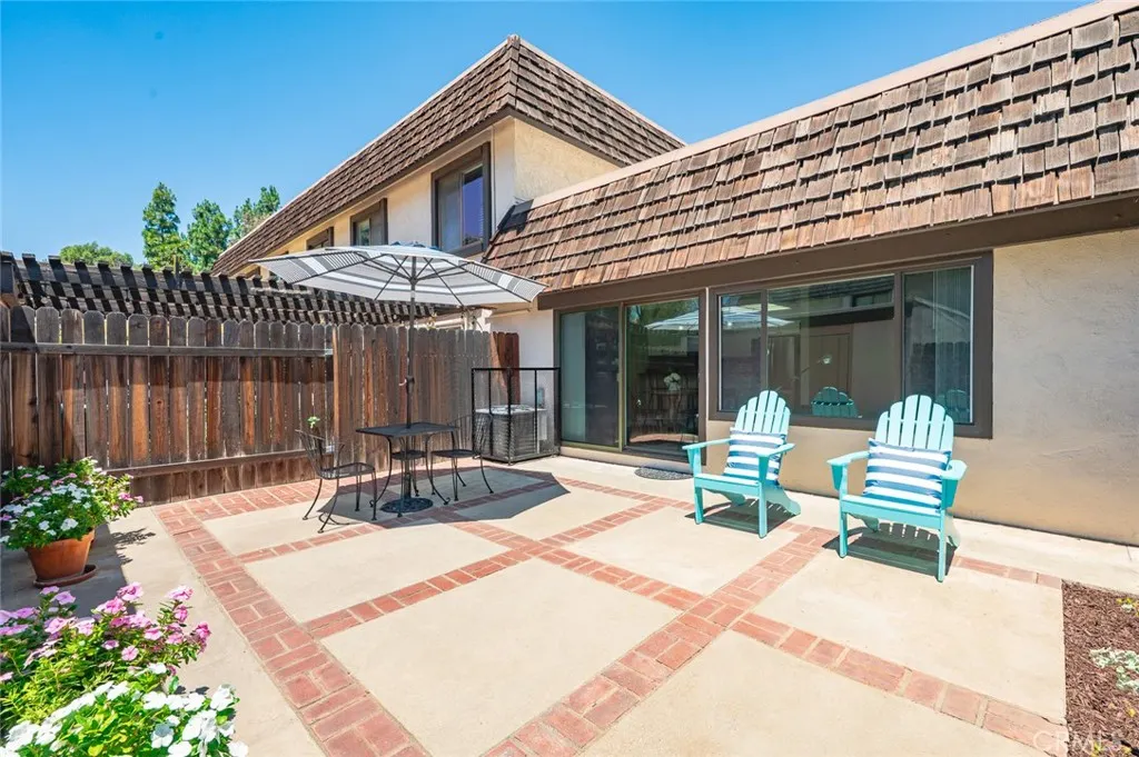 664 Driftwood Lane