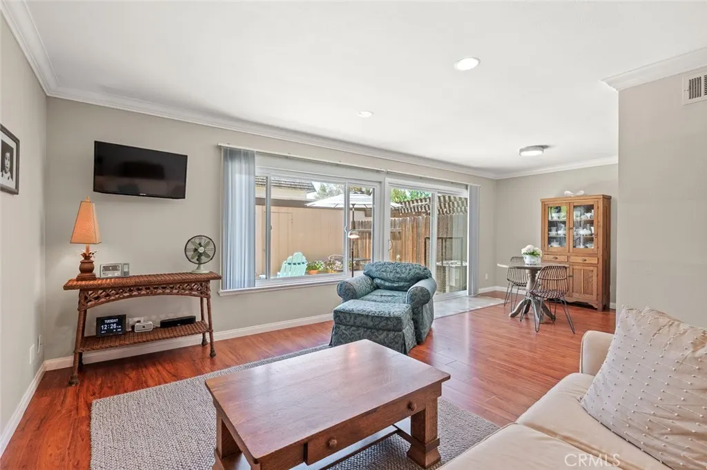 664 Driftwood Lane