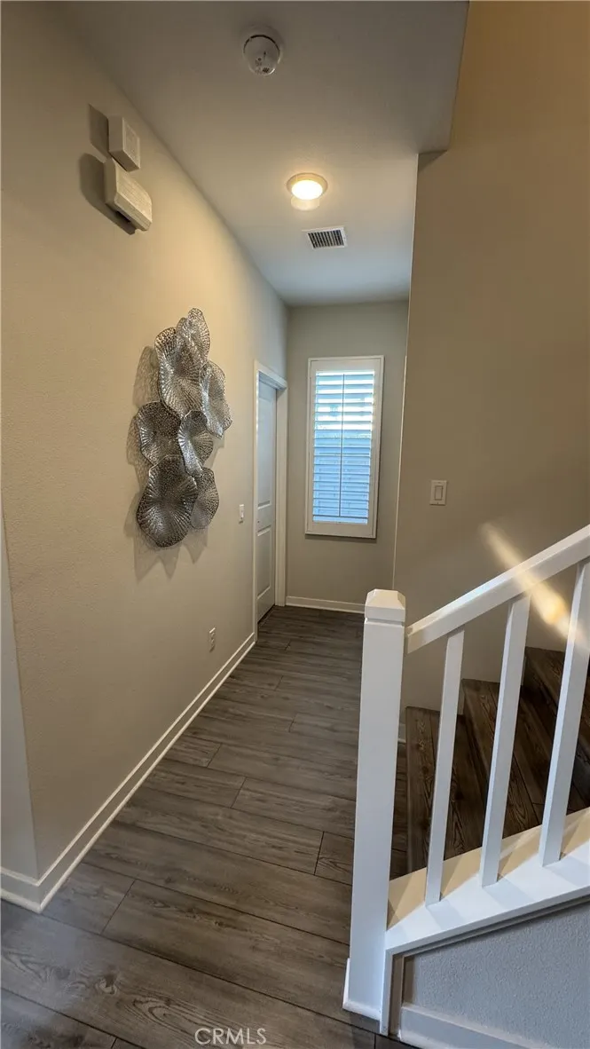 2621 E Clara Lane