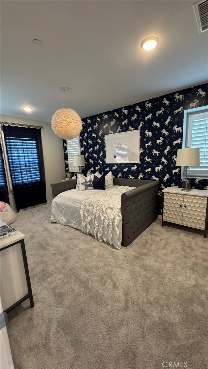 2621 E Clara Lane