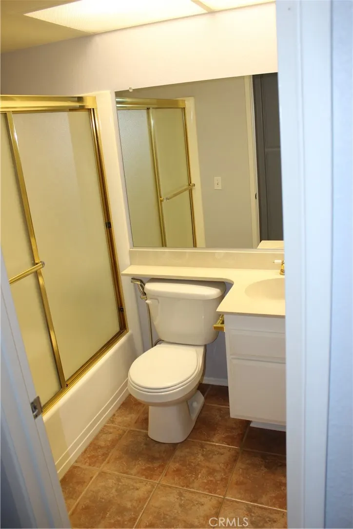 132 Oak Forest Circle