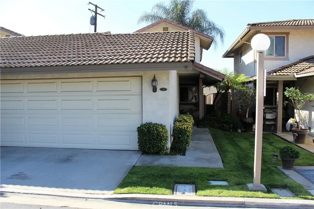 132 Oak Forest Circle
