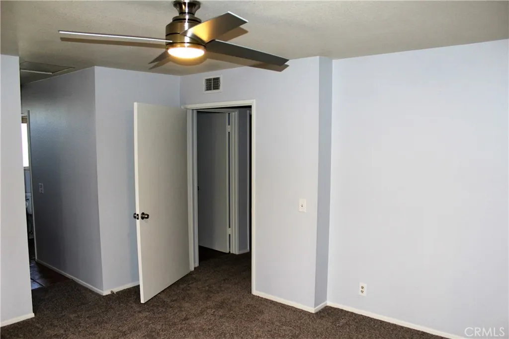 132 Oak Forest Circle