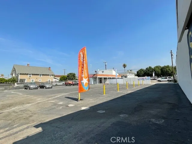 803 E Holt Boulevard