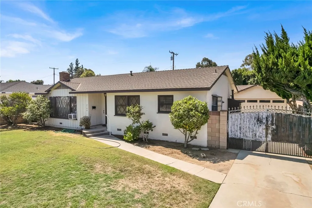 2106 E Cortez Street E