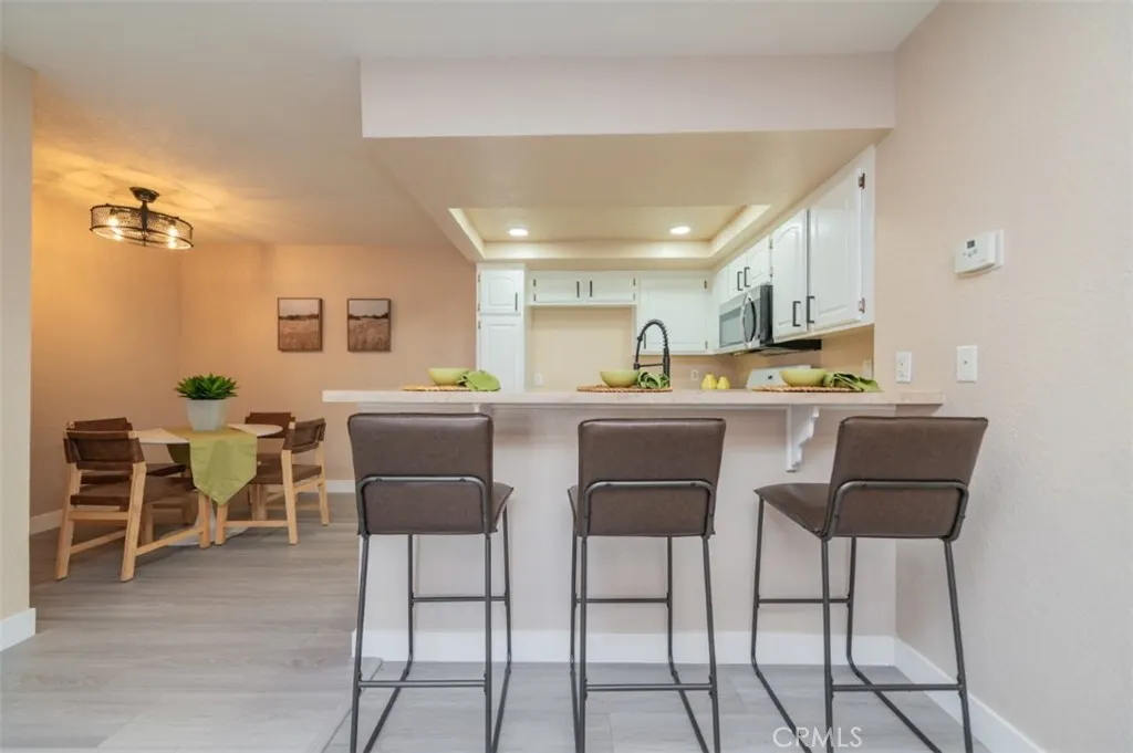 1309 W Mission Boulevard, #127