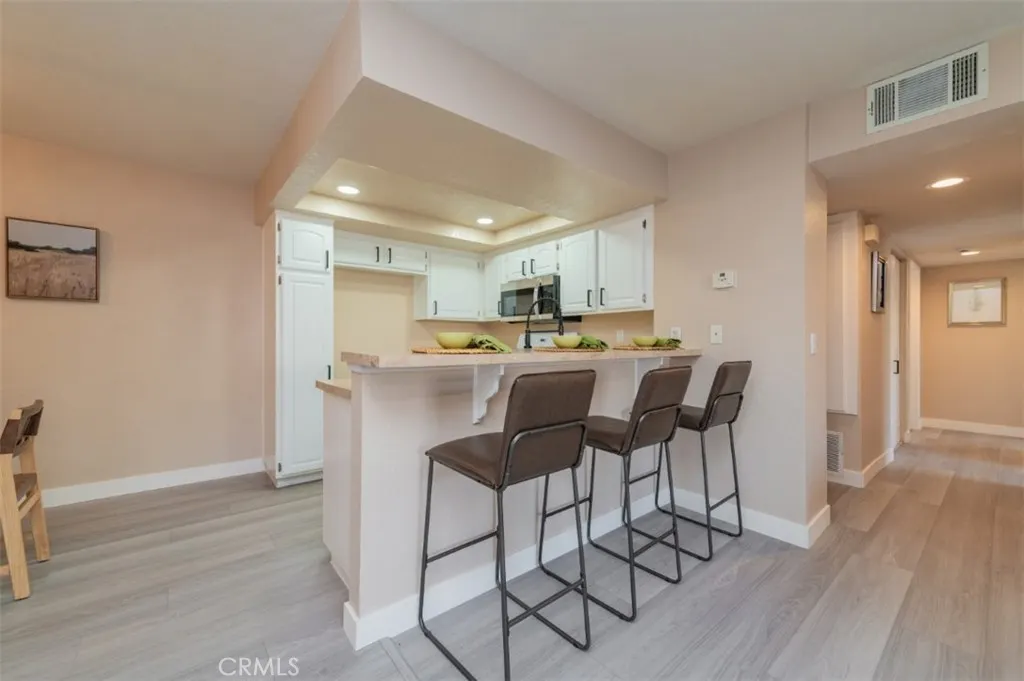 1309 W Mission Boulevard, #127