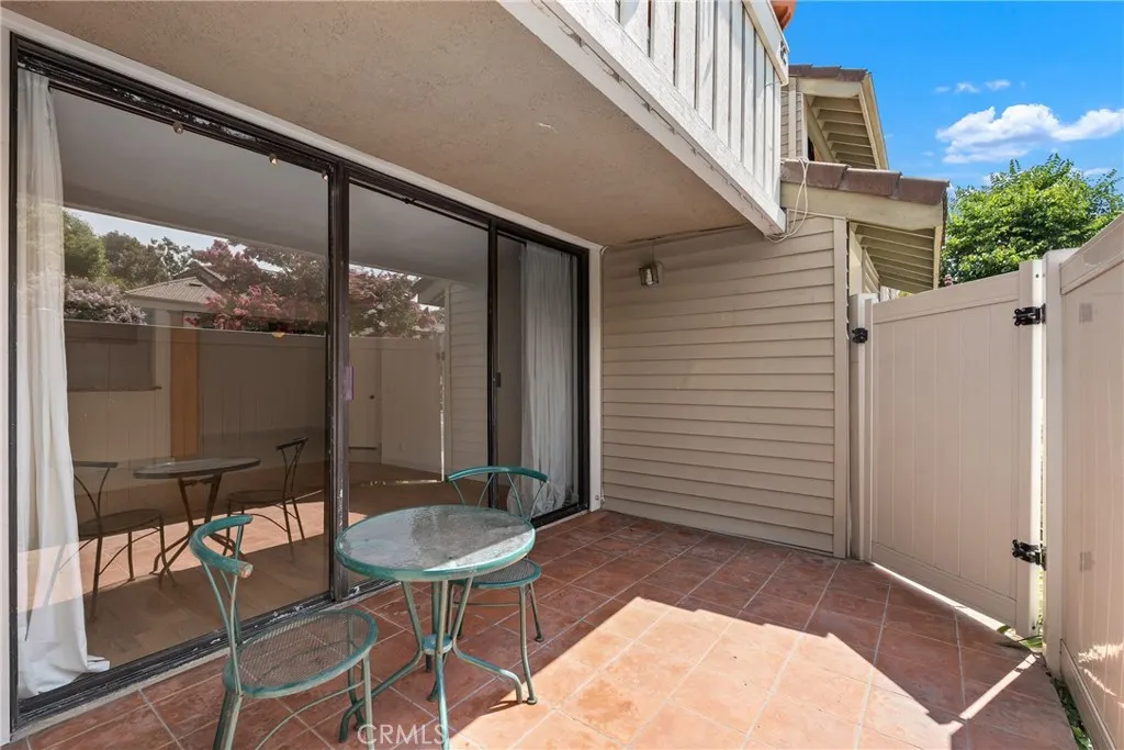 81 Carriage Way, #221