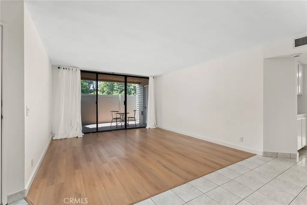 81 Carriage Way, #221