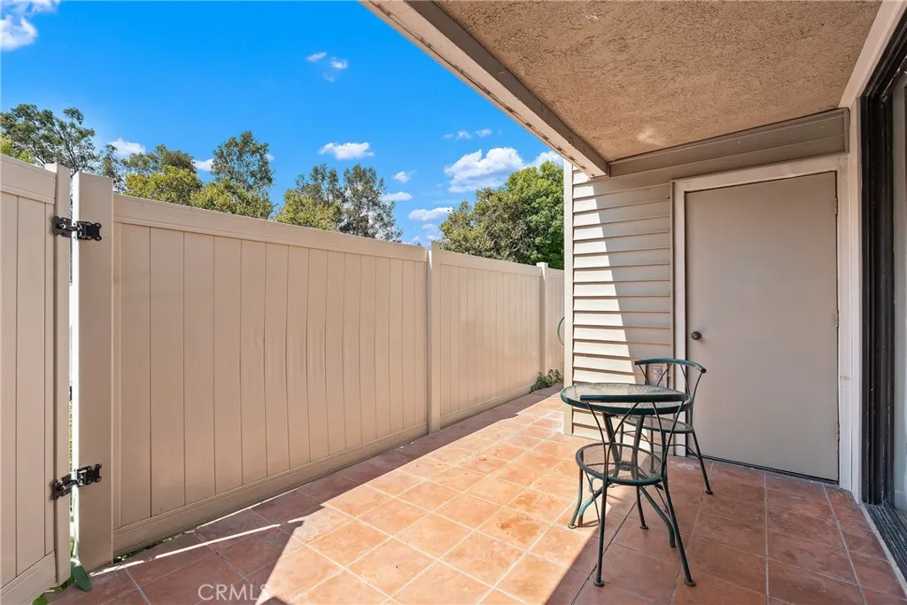 81 Carriage Way, #221