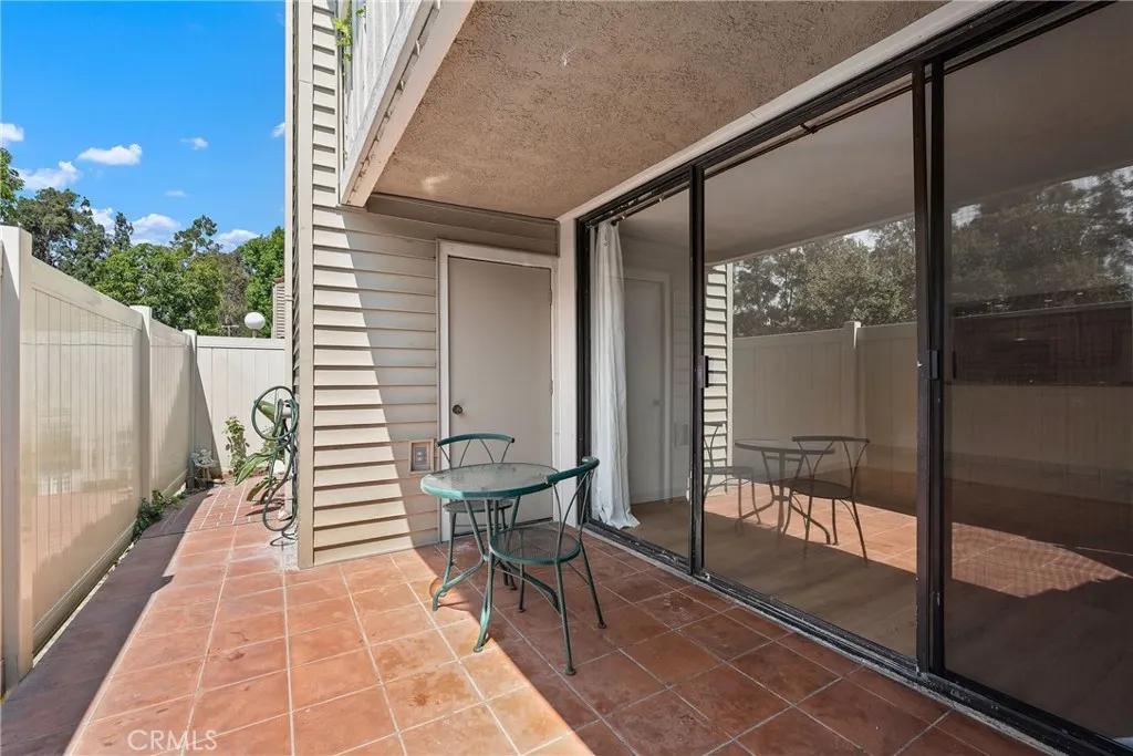 81 Carriage Way, #221