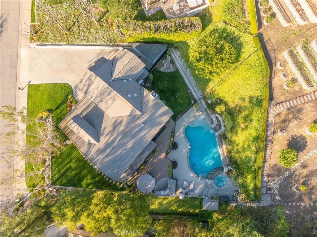 728 Beaverbrook Lane