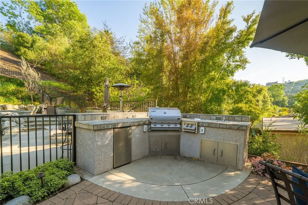 728 Beaverbrook Lane