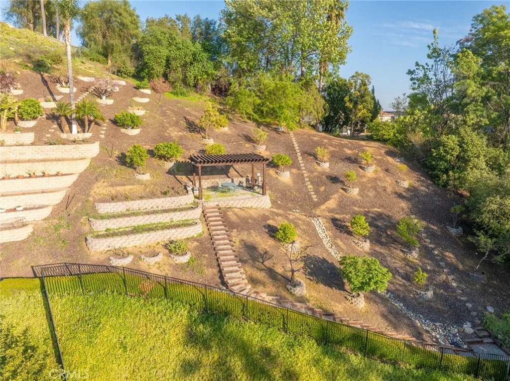 728 Beaverbrook Lane