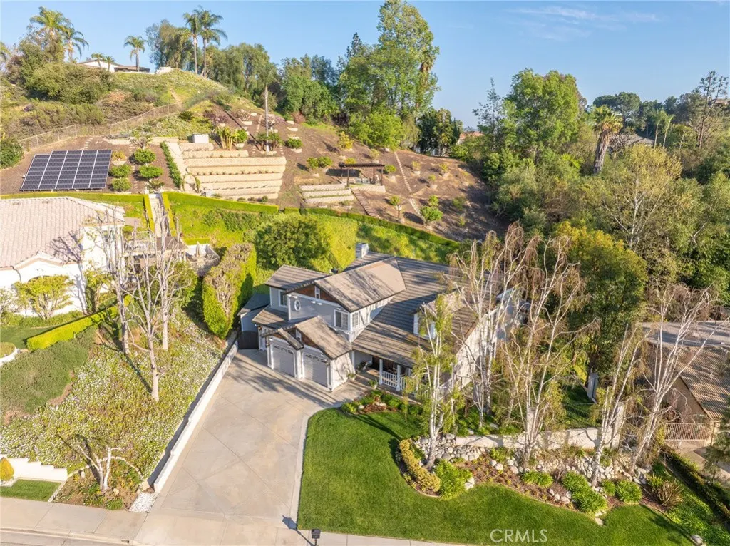 728 Beaverbrook Lane