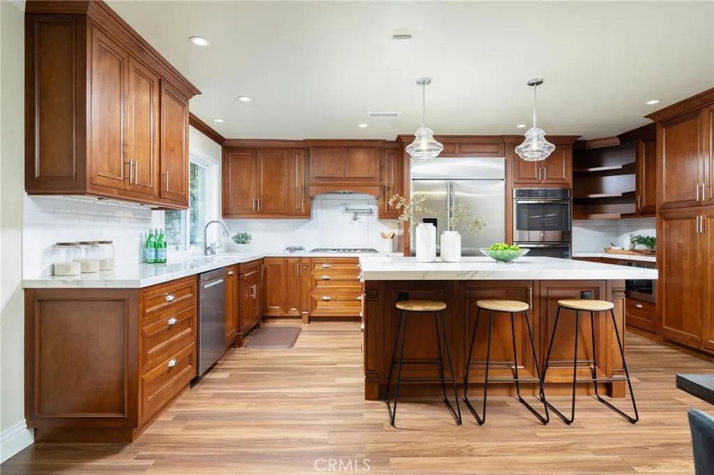 728 Beaverbrook Lane