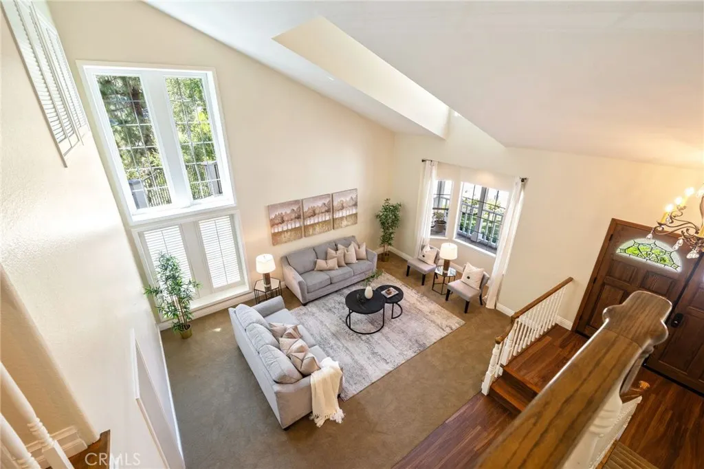 728 Beaverbrook Lane