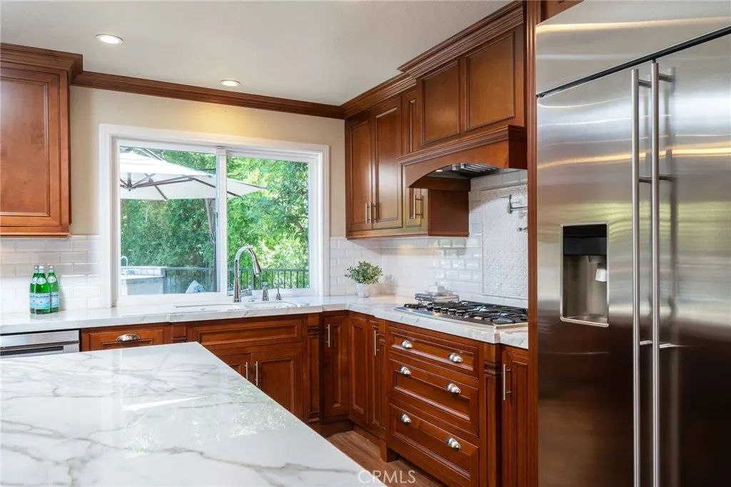 728 Beaverbrook Lane