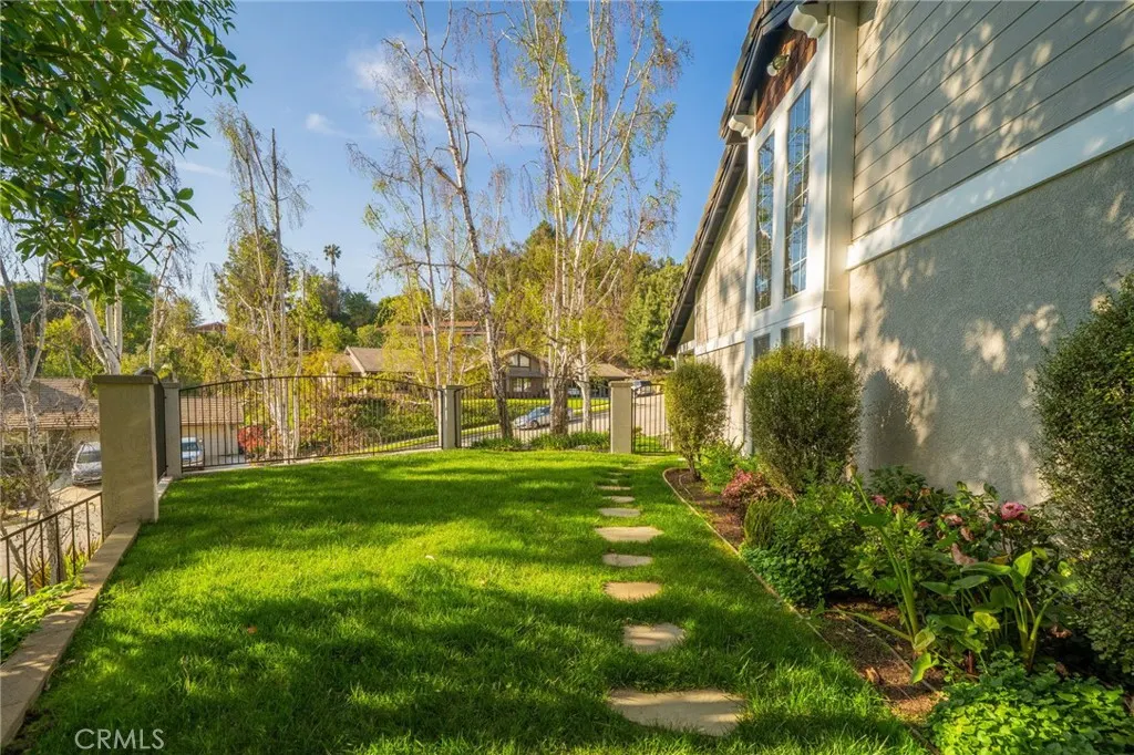 728 Beaverbrook Lane