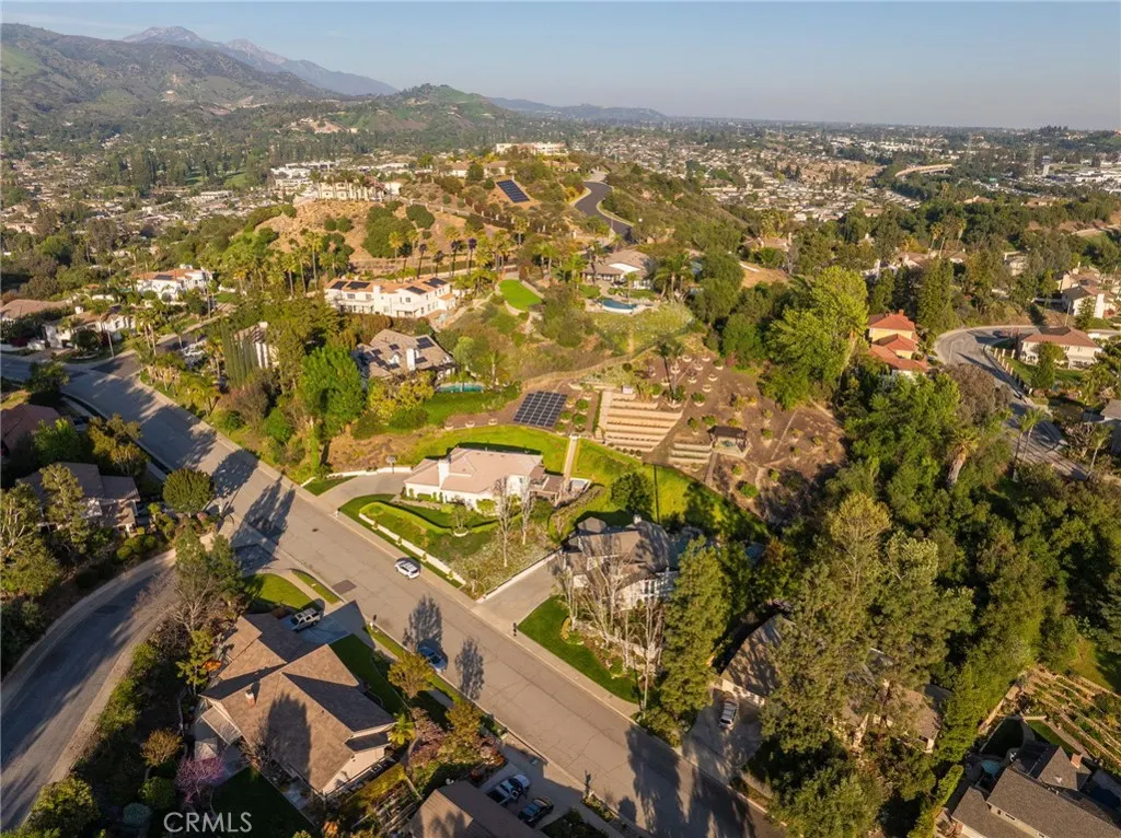 728 Beaverbrook Lane