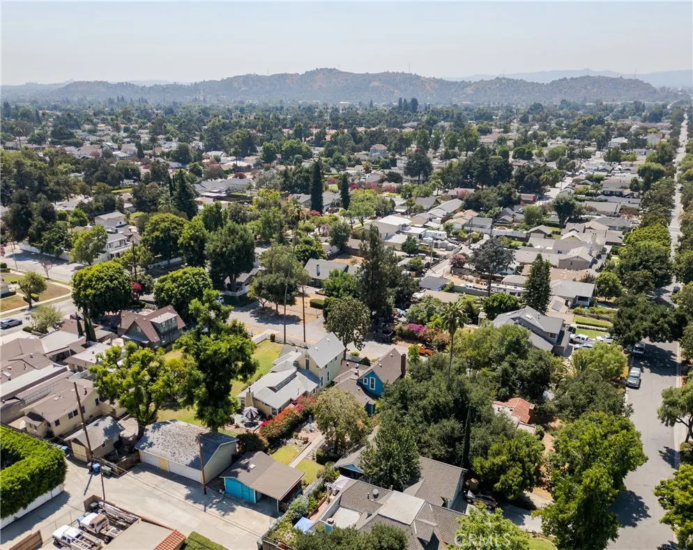 211 E Virginia Avenue