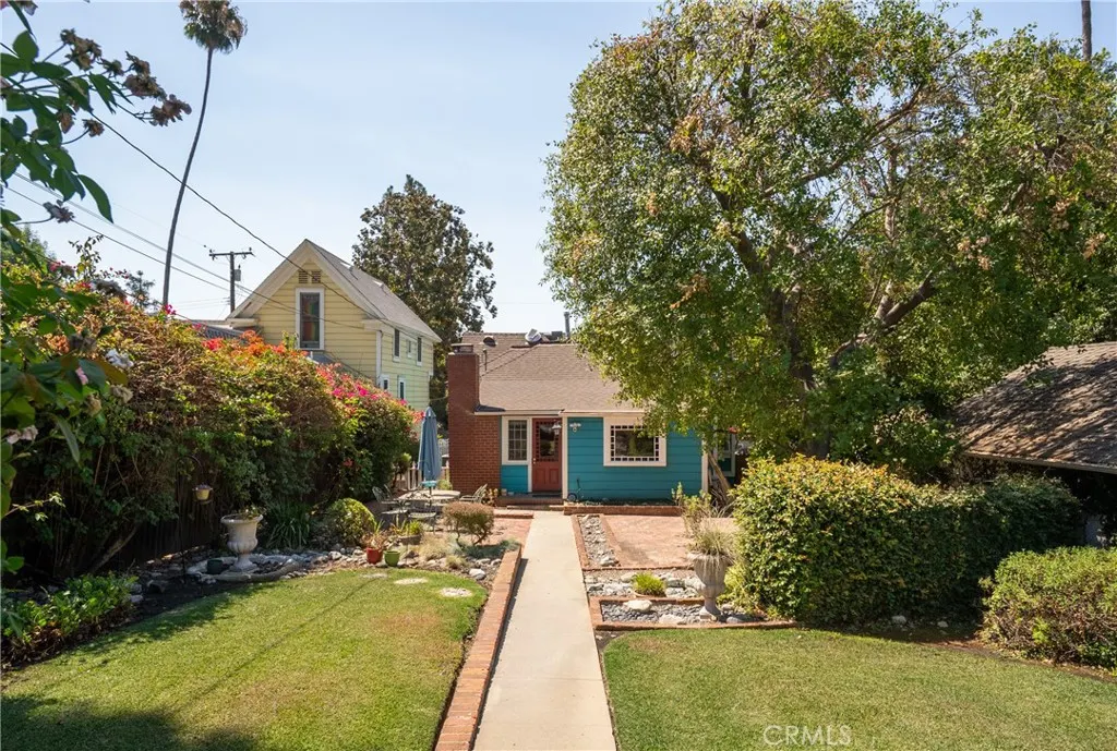 211 E Virginia Avenue