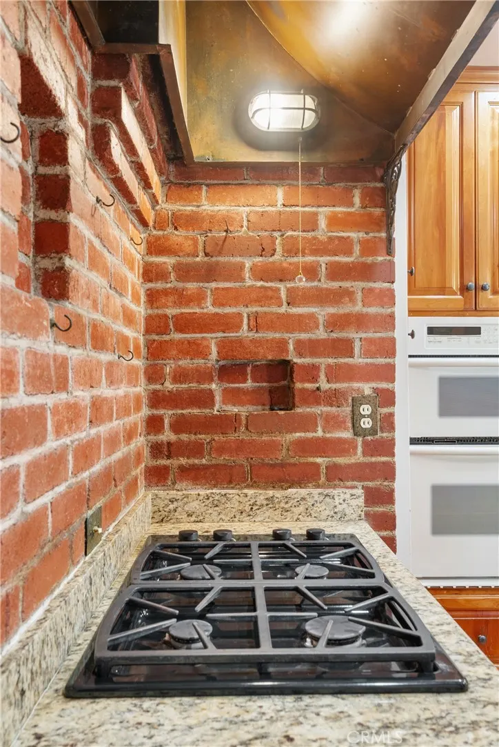 211 E Virginia Avenue