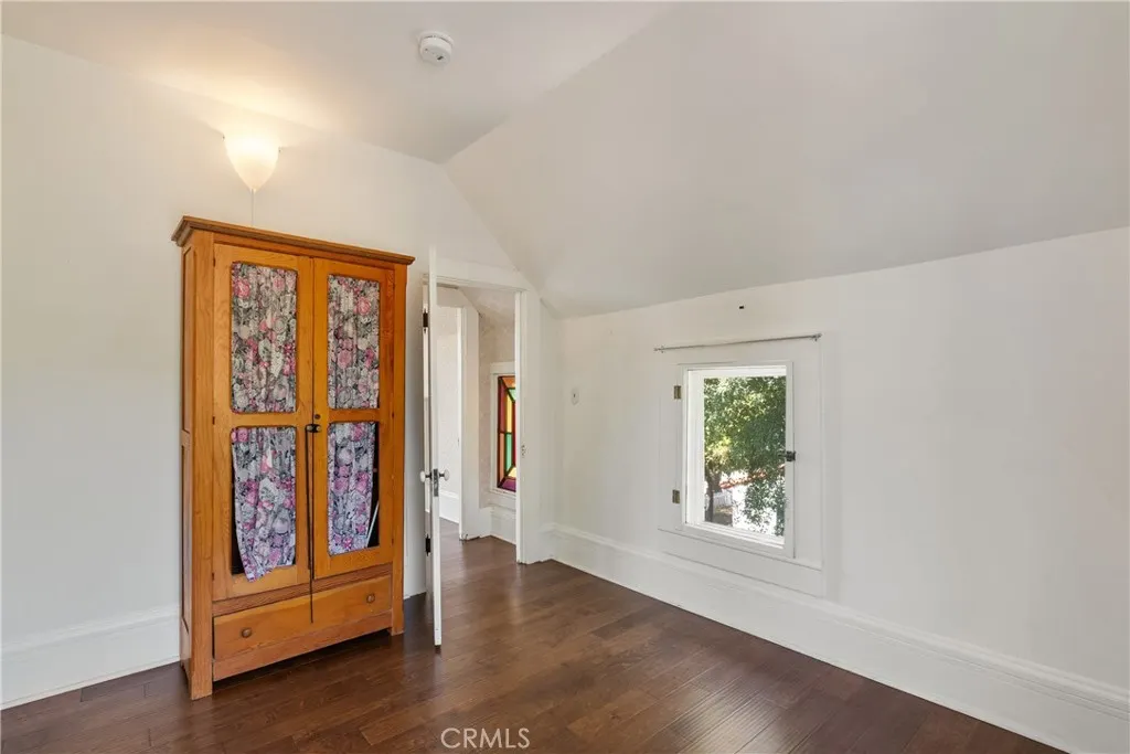 211 E Virginia Avenue