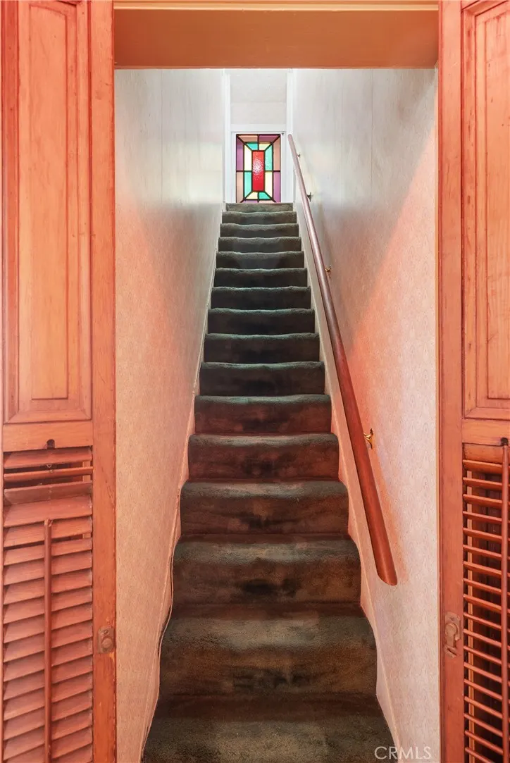 211 E Virginia Avenue