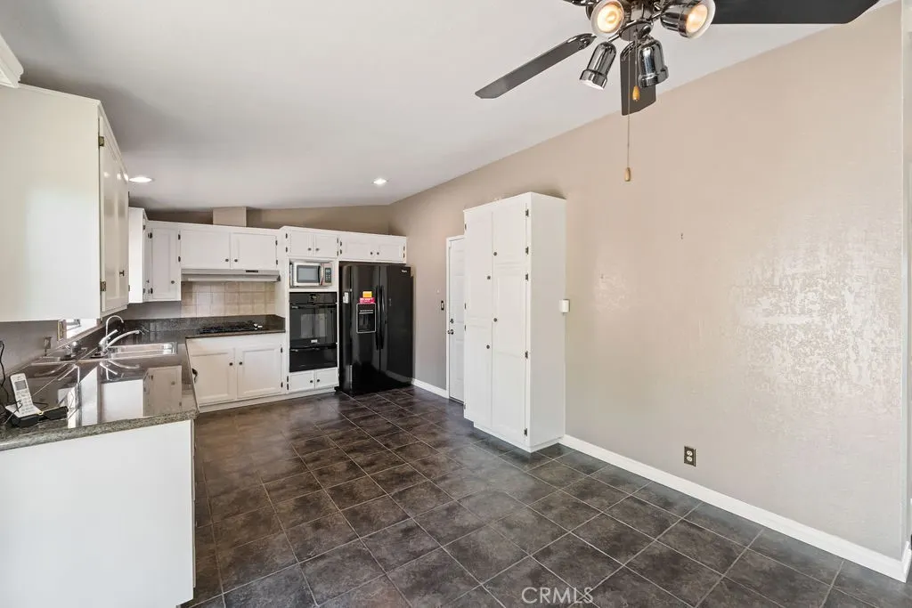 2953 Royal Oaks Drive