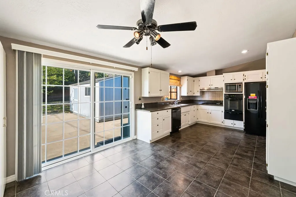 2953 Royal Oaks Drive