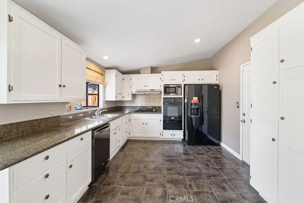 2953 Royal Oaks Drive