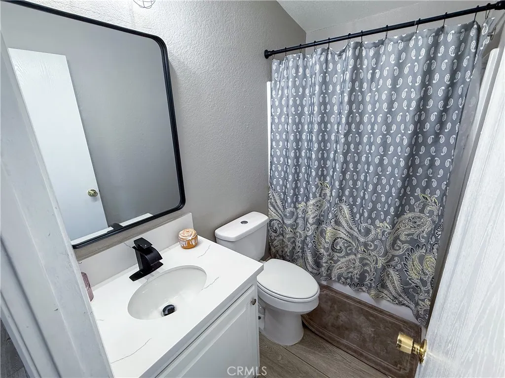 2139 E 4th Street, #176