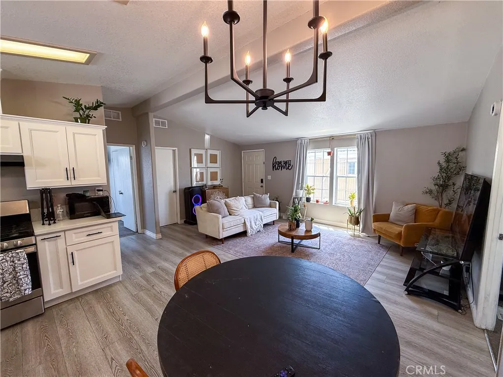 2139 E 4th Street, #176